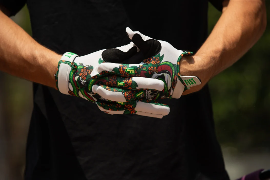 Fist Handwear Strapped Poison Gloves - Image 5