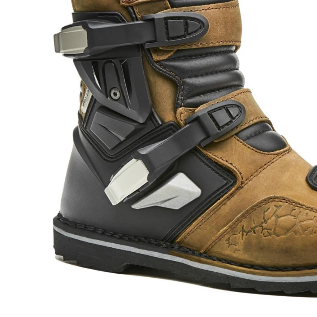 Forma Terra Evo Low Boots - Image 2