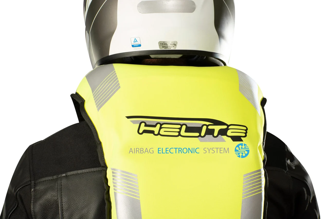 Helite E-Turtle 2 Airbag Vest - Image 4