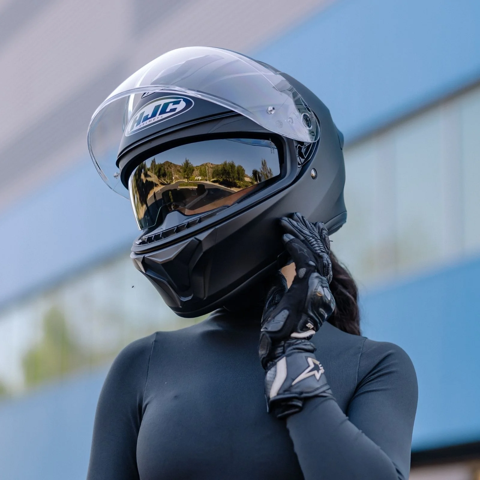 HJC C71 Solid Helmet - Image 11