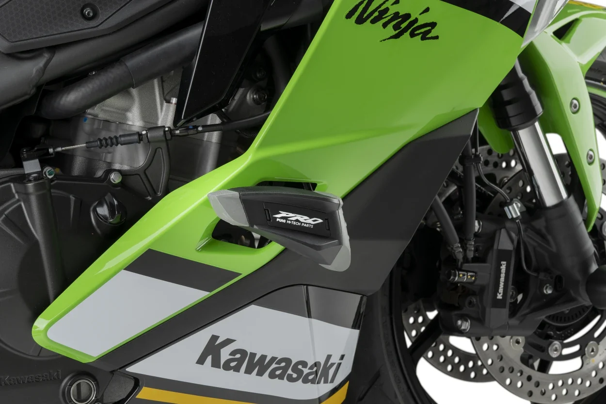 Puig Pro 2.0 Frame Sliders Kawasaki Ninja ZX4R / ZX4RR 2023-2026 - Image 2