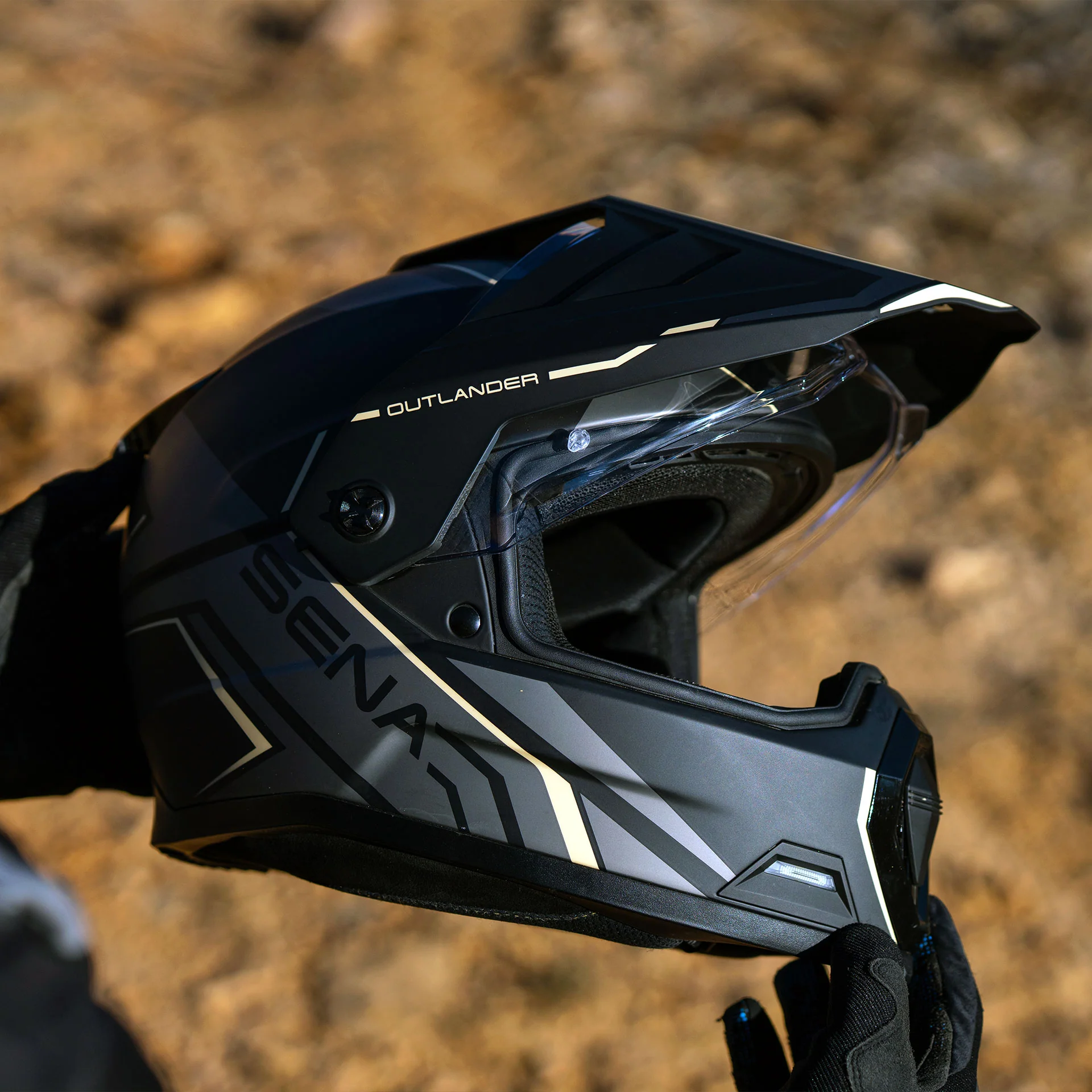 SENA Outlander Helmet - Image 6
